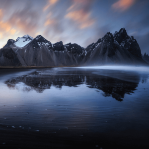 GREENLAND MOUNTAIN AT NIGHT 