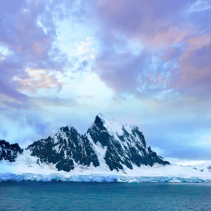 ANTARTICA MOUNTAINS